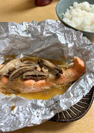 【メイン】鮭ときのこのバターホイル焼-レシピのメイン写真