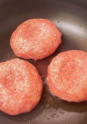 ハンバーグ-レシピのメイン写真