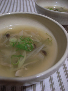 緑豆春雨とネギときのこの中華風スープ-レシピのメイン写真