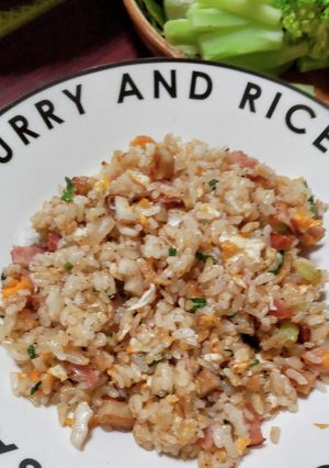 隠し味にスープの素！中華店の炒飯に-レシピのメイン写真