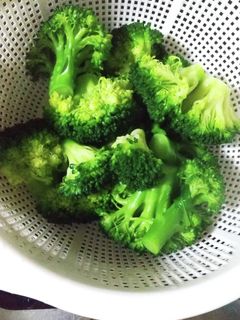 ブロッコリーと梅肉あえ★-レシピのメイン写真
