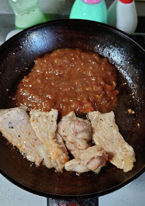 ヨウサマの減塩豚の赤味噌×玉ねぎソース-レシピのメイン写真
