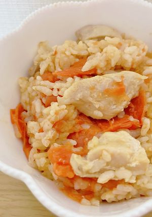 炊飯器にお任せ!鶏肉とトマトの炊込みご飯-レシピのメイン写真