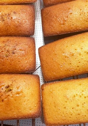甘さ控えめ　卵まるごと　簡単フィナンシェ-レシピのメイン写真