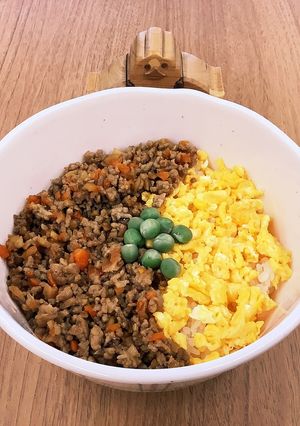 【大崎市】いろどりそぼろ【学校給食】-レシピのメイン写真