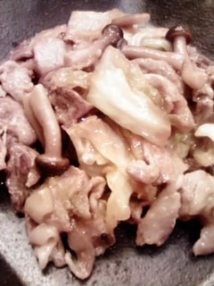春キャベツと豚肉の甘辛味噌煮-レシピのメイン写真