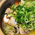 鍋の素活用●鶏肉の白菜&根菜キノコ鍋