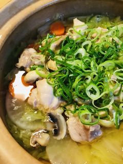 鍋の素活用●鶏肉の白菜&根菜キノコ鍋-レシピのメイン写真