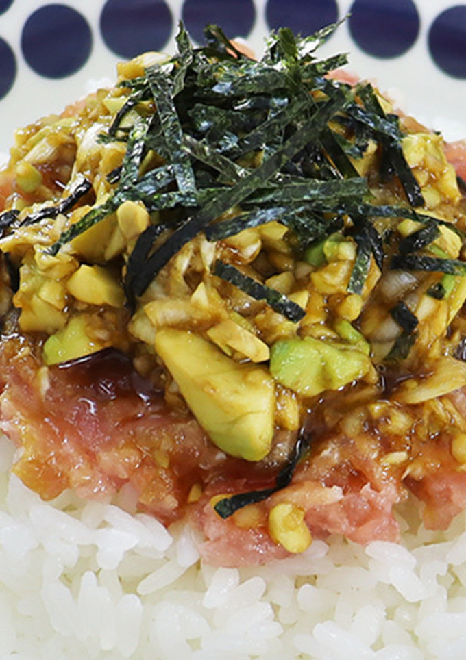 ささっと簡単！アボカド&ネギトロ丼-レシピのメイン写真