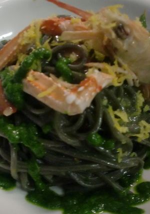 海老とイカスミパスタルッコラソース-レシピのメイン写真
