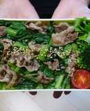 電子レンジとで簡単★小松菜と牛肉の丼弁当