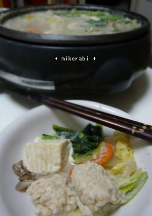ご飯入りでふんわり♪鳥つくね-レシピのメイン写真