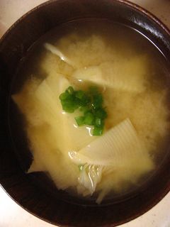 春の味筍の味噌汁-レシピのメイン写真