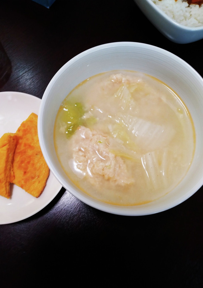 ストー鮭茶漬缶使ったつみれ汁-レシピのメイン写真