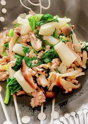 にんにく、生姜香る〜野菜たっぷりガパオ風-レシピのメイン写真