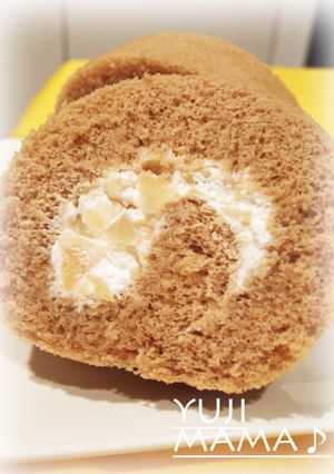和風★ふわふわ★黒糖＆栗ロールケーキ-レシピのメイン写真