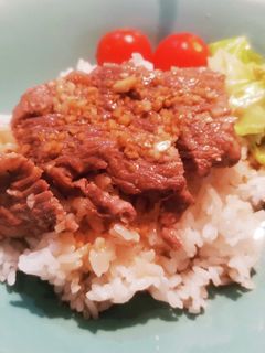 お手軽!赤ワインソースのステーキ丼☆-レシピのメイン写真