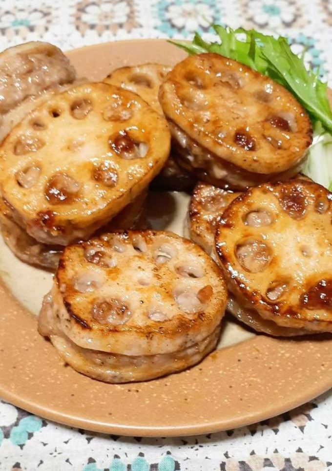 れんこんの照りてりはさみ焼き-レシピのメイン写真