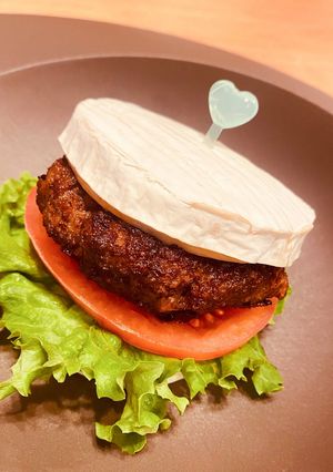 極とろギルティ飯!最強チーズバーガー-レシピのメイン写真