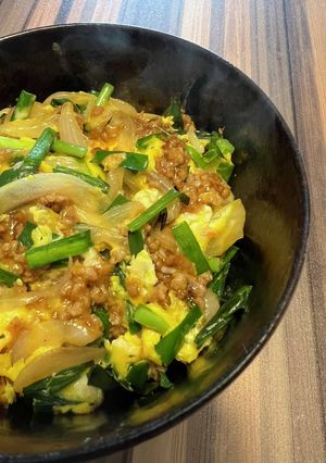 ニラ卵丼どん♪韓国風-レシピのメイン写真