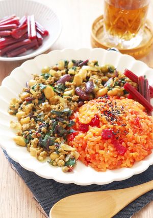 ビーツの葉活用☆栄養満点!豆ドライカレー-レシピのメイン写真