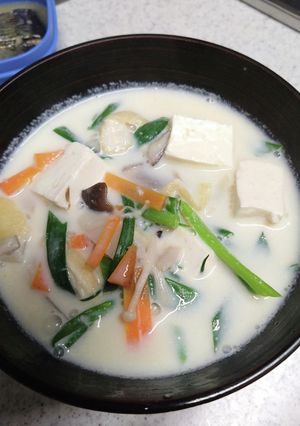 塩麹キノコの具だくさん汁物-レシピのメイン写真