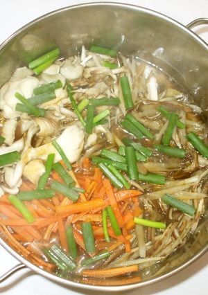 豚にんにく鍋♪ストレスの気づまり簡単薬膳-レシピのメイン写真