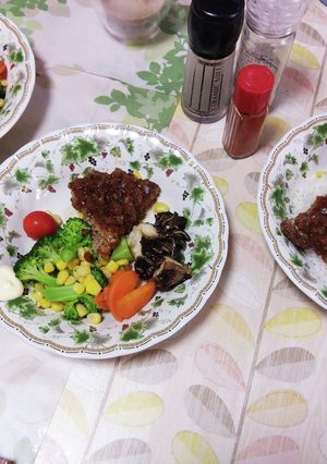 ONEパンBIG斬新な肉々ハンバーグ!!-レシピのメイン写真