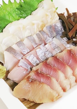 昆布締め三種(鯛・鰤・勘八)-レシピのメイン写真