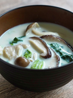 きのことほうれん草のあったか豆乳スープ-レシピのメイン写真