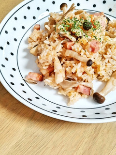 きのこのバターパプリカごはん-レシピのメイン写真