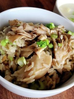 舞茸と蕪の葉の炊き込みご飯-レシピのメイン写真