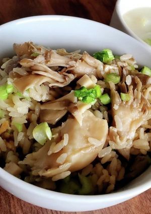 舞茸と蕪の葉の炊き込みご飯-レシピのメイン写真