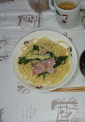 春菊とベーコンのパスタ-レシピのメイン写真