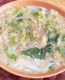 レタスとホタテ缶の中華風豆乳煮込み