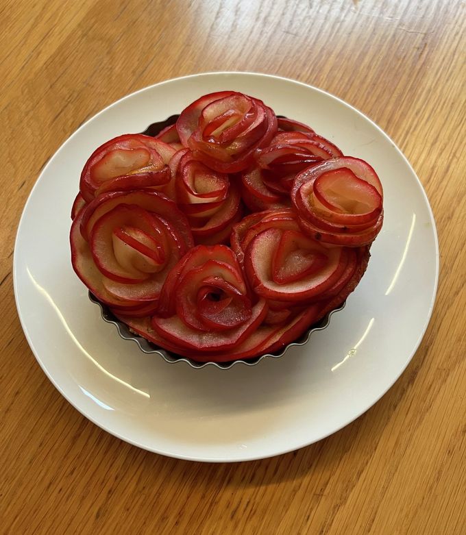 黒猫タルト♡薔薇 タイムセール』黒猫タルト♡薔薇