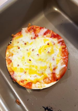 パリパリ餃子ピザ-レシピのメイン写真