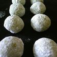 抹茶のスノーボールクッキー