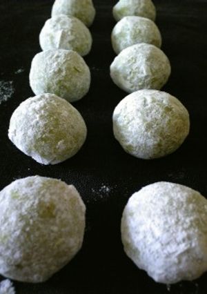 抹茶のスノーボールクッキー-レシピのメイン写真