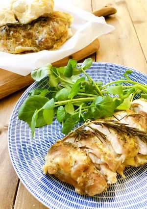 簡単&豪華!チキンのハーブ塩釜焼き-レシピのメイン写真