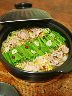 豚小間肉で作るピリ辛スパイシーもつ鍋風鍋-レシピのメイン写真