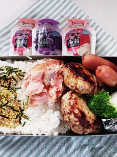 つくねバーグ弁当(11.27)-レシピのメイン写真