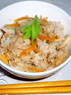 冷めてもおいしい☆ツナの炊き込みご飯☆-レシピのメイン写真