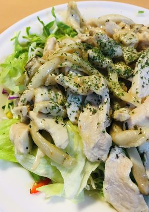 市販サラダ活用●鶏肉と茸のチーズソテー-レシピのメイン写真