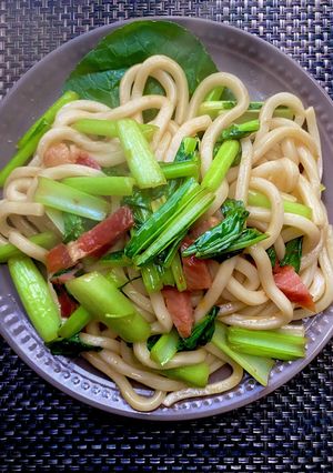 海老辣醬で焼きうどん-レシピのメイン写真