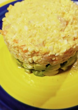 アボカドと海老タルタルのセルクル仕立て-レシピのメイン写真