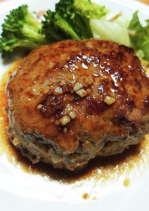肉汁ハンバーグ-レシピのメイン写真