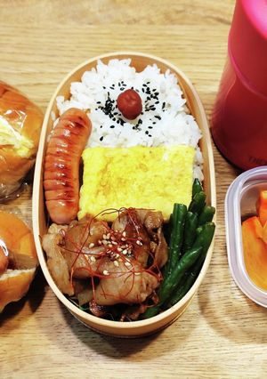 旦那弁当！豚こま焼き肉・ロールパンサンド-レシピのメイン写真