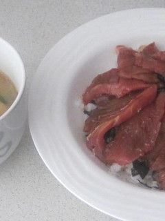 マグロのヅケとマグロのすり身団子味噌汁-レシピのメイン写真