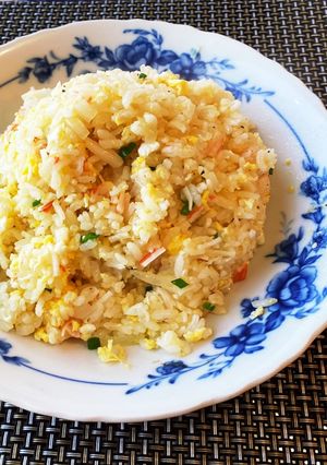 カニカマチャーハン-レシピのメイン写真